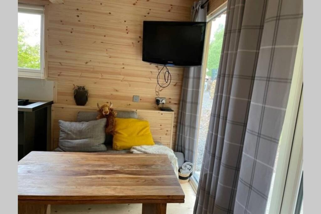 Coorie Doon Cabin! Great Scottish Welcome Fort Augustus Extérieur photo