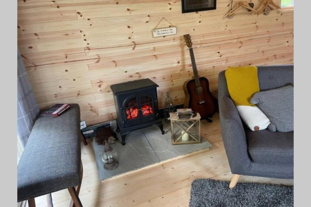 Coorie Doon Cabin! Great Scottish Welcome Fort Augustus Extérieur photo